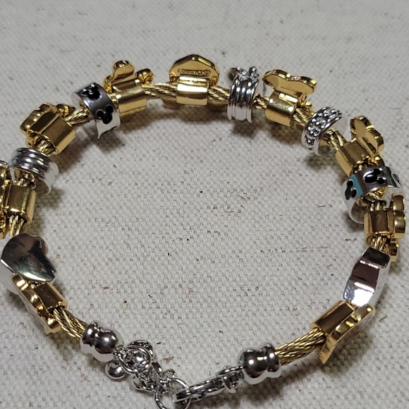 Bradford exchage disney charm - Picture 8 of 8